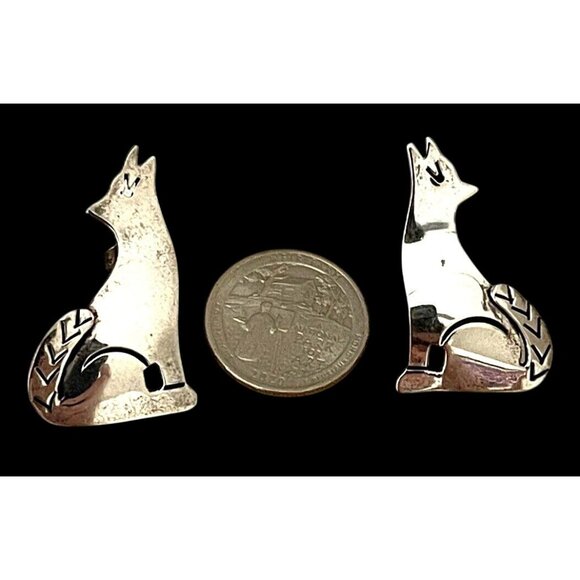 Howling Coyote 925 Sterling Silver Taxco Mexico Stud Post Earrings Wolf Vintage - Picture 5 of 7